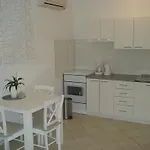 Luka Appartement *